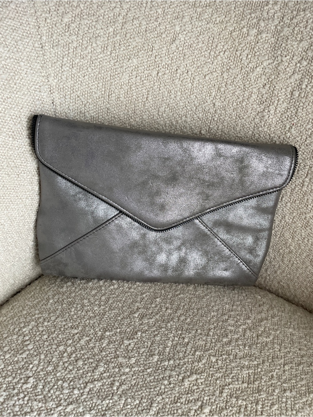 Lulus Shimmery Silver Envelope Clutch | Evening Bag